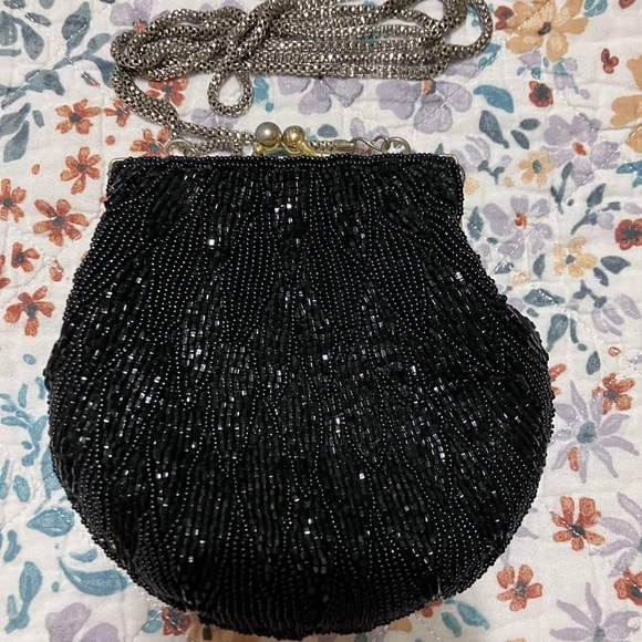 Elegant Black Beaded Evening Bag - Picture 2 of 4